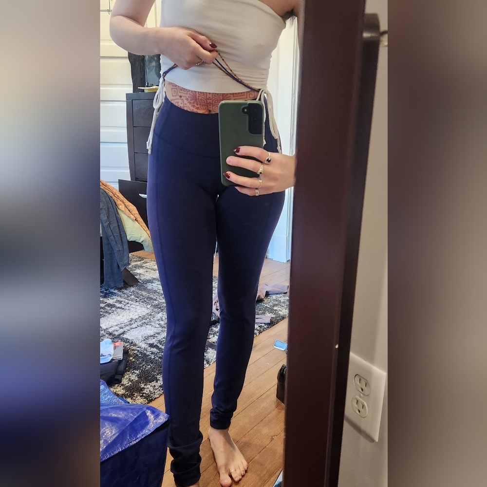 Lululemon Athletica Women's Deep Blue Skinny Pants
